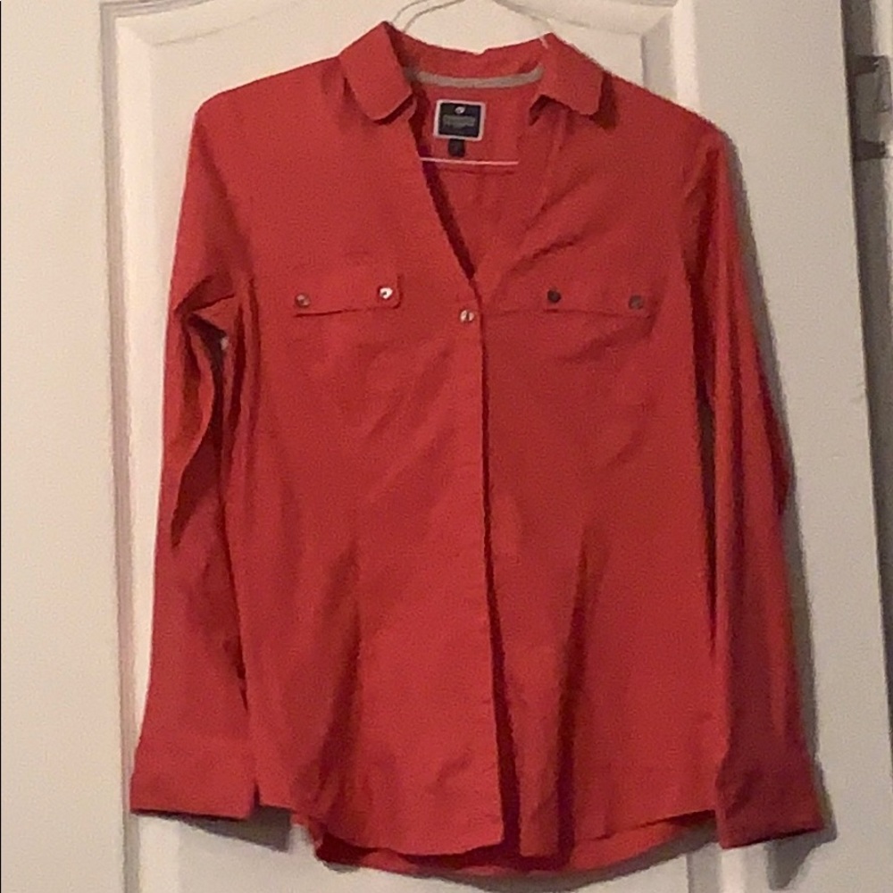 Medium Express “The Essential Shirt”